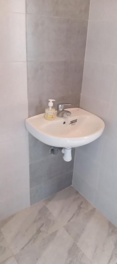 Appartement Pres De Casanearshore Et L'Ofppt Casablanca Eksteriør billede